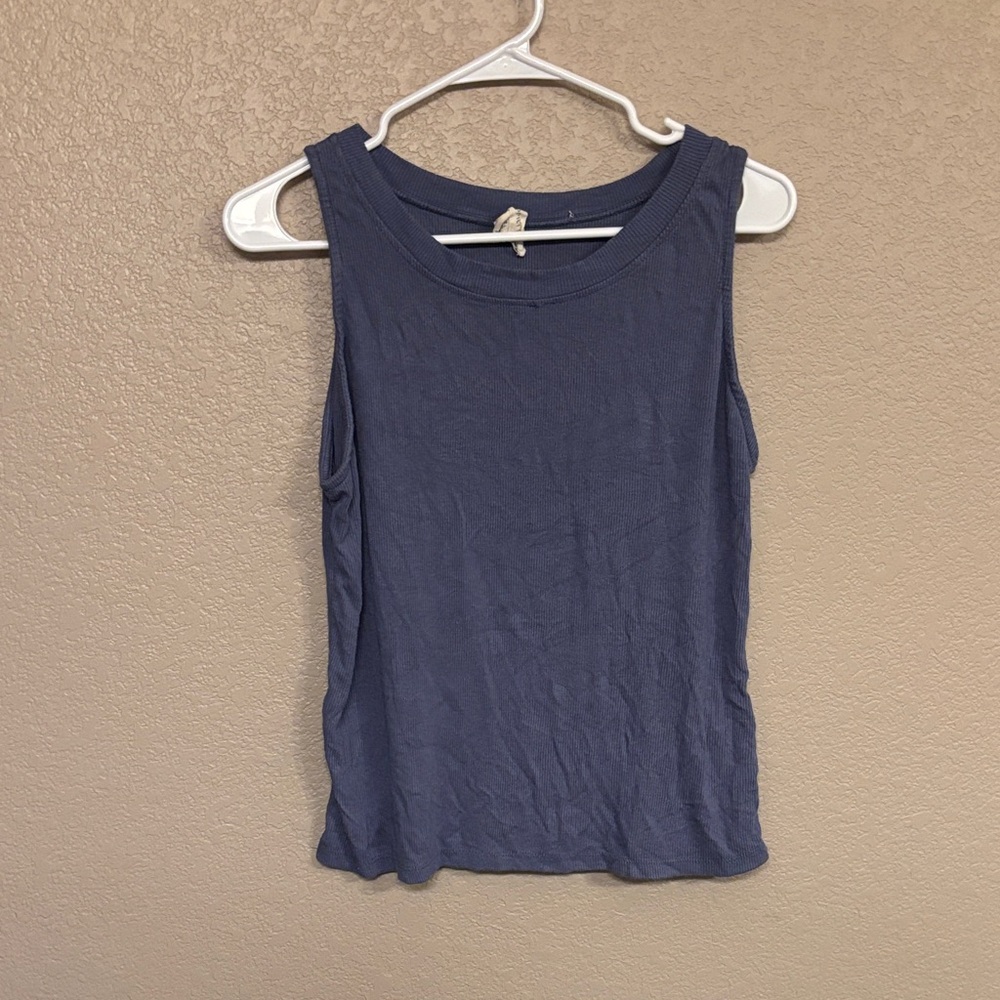 Elegant Navy Sleeveless Pajama Set
